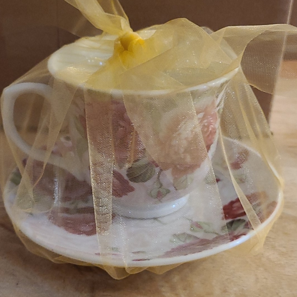 Beautiful Floral Tea Cup with Saucer